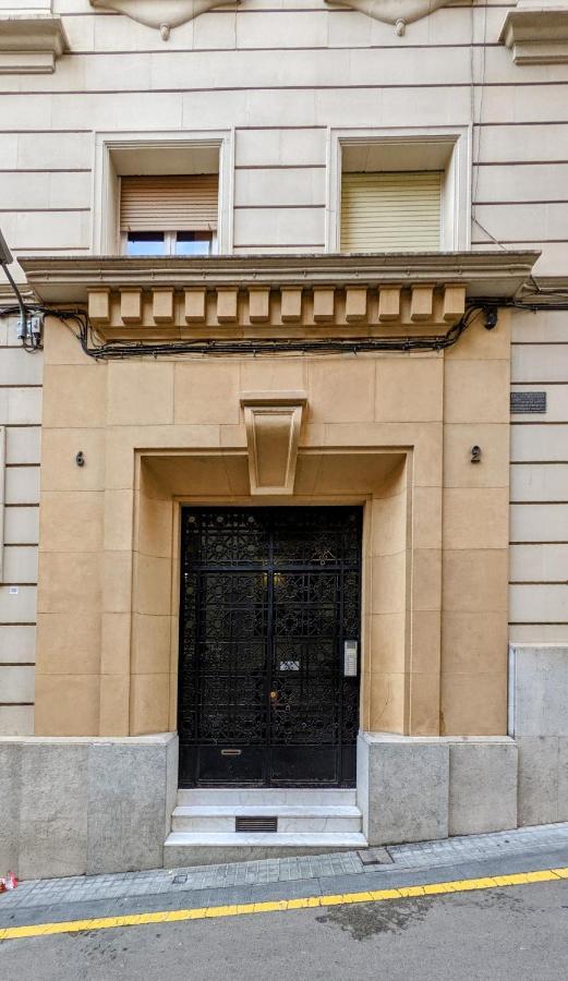 Classbedroom Park Gueell Apartment Barcelona Exterior foto