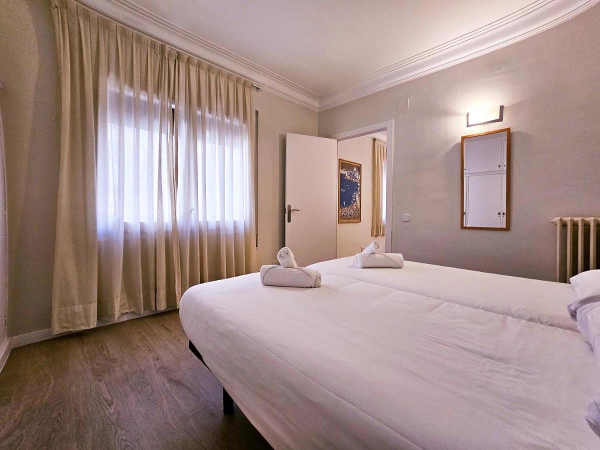 Classbedroom Park Gueell Apartment Barcelona Exterior foto